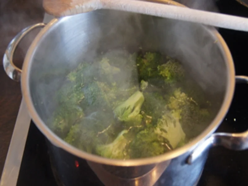 Garnelen-Brokkoli-Wok mit Jasmin Reis - Rezept - Bild Nr. 4