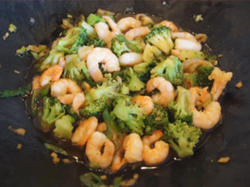 Garnelen-Brokkoli-Wok mit Jasmin Reis - Rezept - Bild Nr. 13