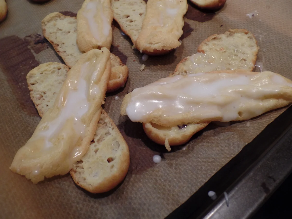 Eclairs mit Blaubeerfüllung - Rezept - Bild Nr. 10526