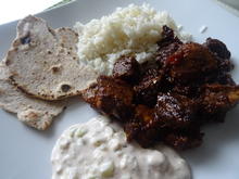 Vindaloo-Curry mit Gurken-Raita, Reis  und Chapati - Rezept - Bild Nr. 10513