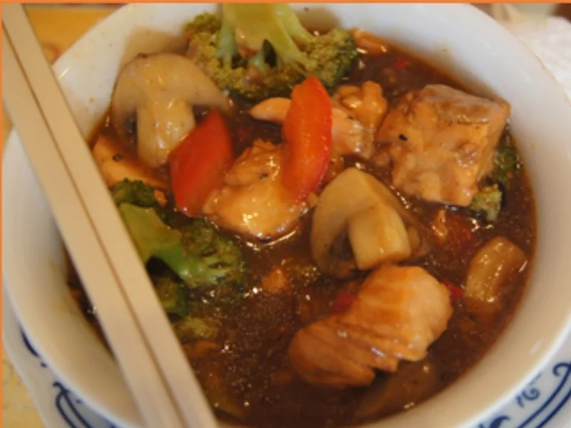 Lachs-Gemüse-Wok - Rezept - Bild Nr. 2