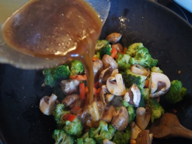 Lachs-Gemüse-Wok - Rezept - Bild Nr. 18