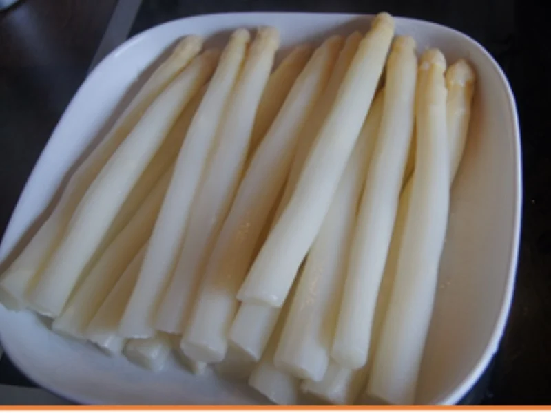 Rezept: Spargel mit Kochschinken und pikanter Crème fraîche Sauce Bild Nr. 6 Spargel mit Kochschinken und pikanter Crème fraîche Sauce - Rezept - Bild Nr. 6