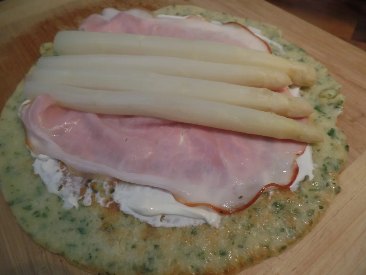 Rezept: Spargel Crépes Bild Nr. 10529 Spargel Crépes - Rezept - Bild Nr. 10529