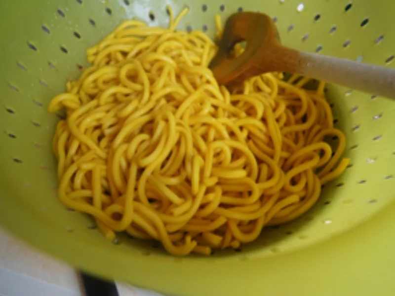 Gebratenes Rindfleisch mit Austernsauce und Mie-Nudeln - Rezept - Bild Nr. 4