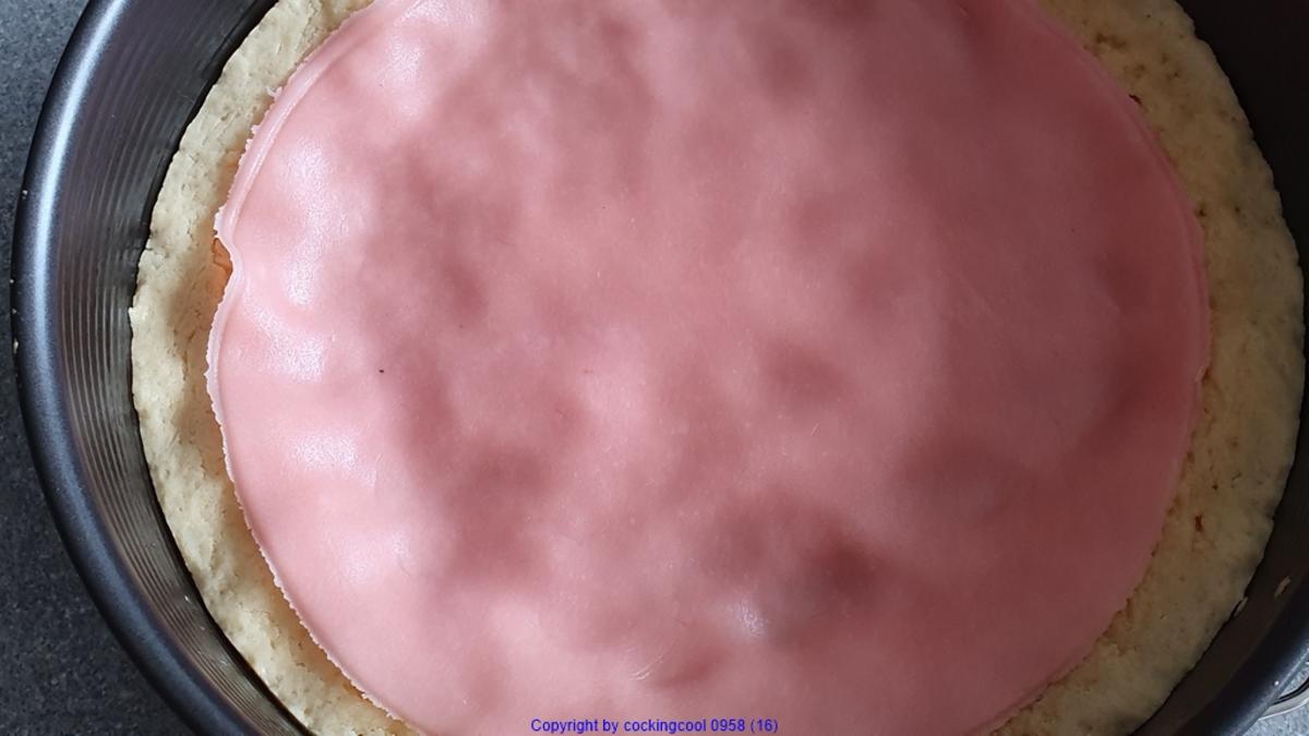 Kirsch  Kuchen mit Mürbteig, Marzipan und Knusperdecke - Rezept - Bild Nr. 10576