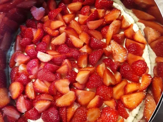 Rezept: Streuselkuchen mit Erdbeeren Bild Nr. 10591 Streuselkuchen mit Erdbeeren - Rezept - Bild Nr. 10591