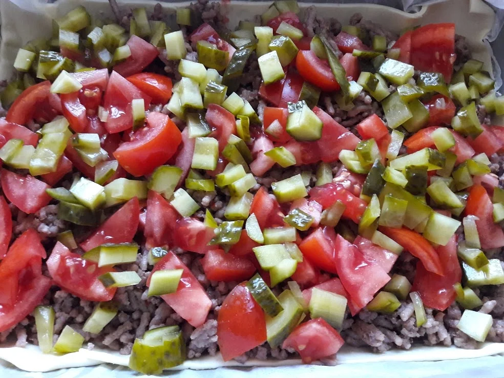 Rezept: Hackfleisch im Blätterteigmantel Bild Nr. 8 Hackfleisch im Blätterteigmantel - Rezept - Bild Nr. 8