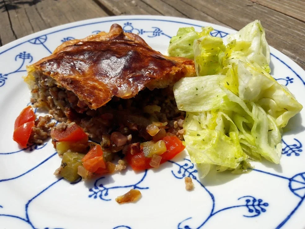 Rezept: Hackfleisch im Blätterteigmantel Bild Nr. 13 Hackfleisch im Blätterteigmantel - Rezept - Bild Nr. 13