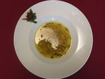 Anis-Fenchelsuppe mit Pinienkernen - Rezept