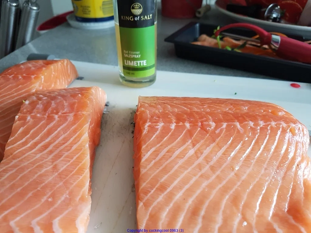 Rezept: Lachs zum Mittag selbst filitiert und dann zu einem tollen Gericht verarbeitet Bild Nr. 5 Lachs zum Mittag selbst filitiert und dann zu einem tollen Gericht verarbeitet - Rezept - Bild Nr. 5