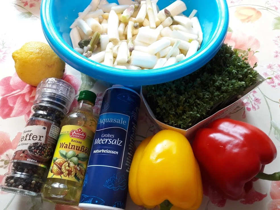 Rezept: Spargelsalat Bild Nr. 3 Spargelsalat - Rezept - Bild Nr. 3