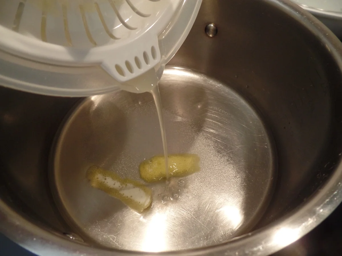 Rezept: Erdbeer-Minz-Eis Bild Nr. 10662 Erdbeer-Minz-Eis - Rezept - Bild Nr. 10662