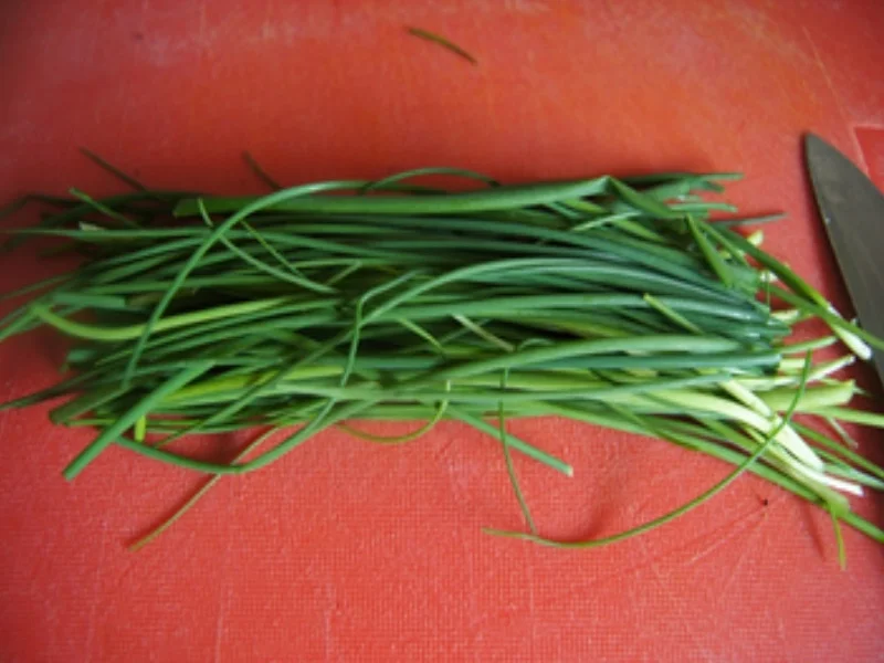 Rezept: Räucherlachs mit Rührei auf Vollkornbrot Bild Nr. 3 Räucherlachs mit Rührei auf Vollkornbrot - Rezept - Bild Nr. 3