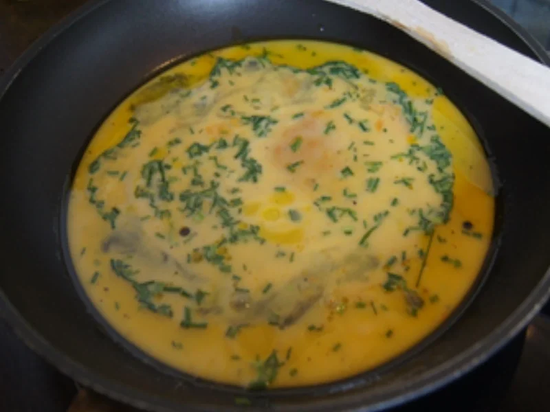 Rezept: Räucherlachs mit Rührei auf Vollkornbrot Bild Nr. 10 Räucherlachs mit Rührei auf Vollkornbrot - Rezept - Bild Nr. 10