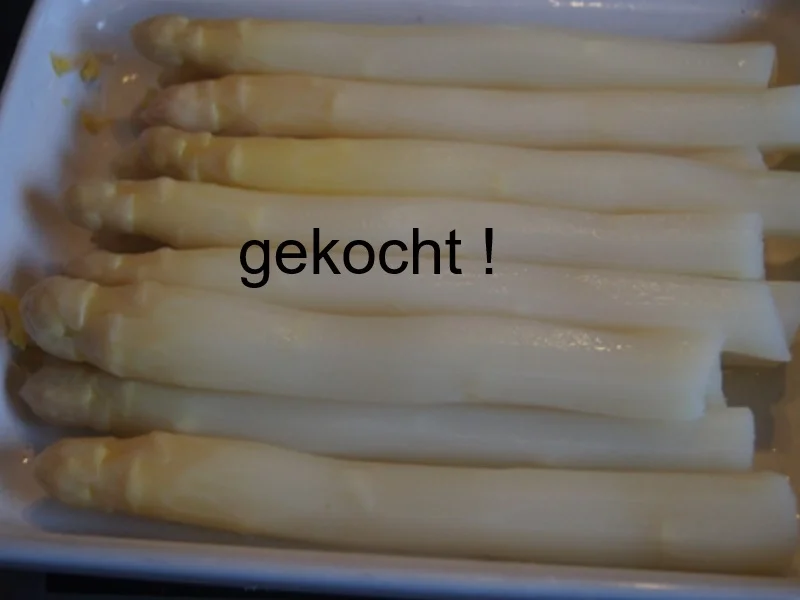 Spargel mit Gourmetschinken, Kartoffelpilzen und Jogurt-saure Sahne-Sauce - Rezept - Bild Nr. 10