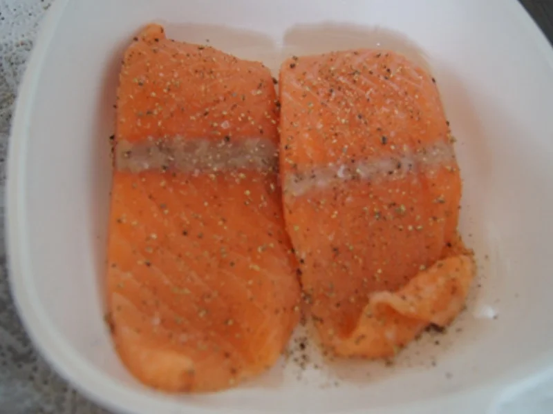 Lachsfilet mit Brokkoli und Selleriestampf - Rezept - Bild Nr. 5