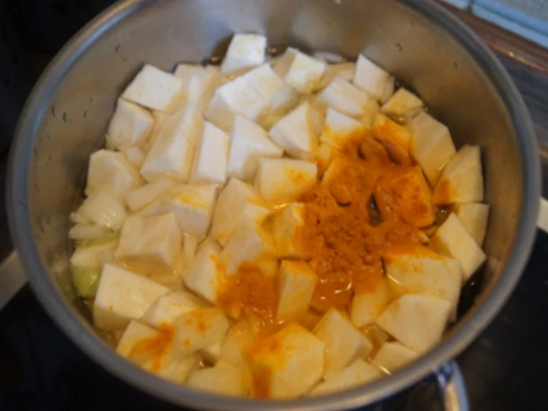 Lachsfilet mit Brokkoli und Selleriestampf - Rezept - Bild Nr. 12