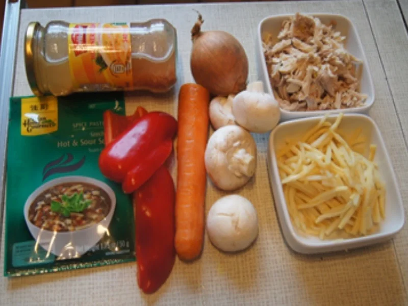 Asiatische scharf-saure Suppe - Rezept - Bild Nr. 3