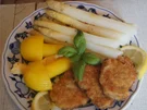 Spargel mit Schweinefilet-Medaillons und Kartoffelpilzen - Rezept - Bild Nr. 2