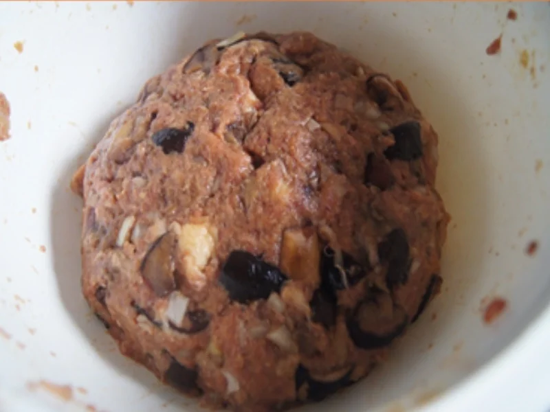 Steinpilz-Rindermett-Buletten mit Rahmkohlrabi und Drillingen - Rezept - Bild Nr. 5