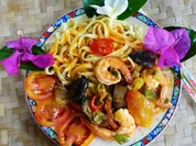 Rezept: Breite Nudeln mit Garnelen in gelber Sauce Bild Nr. 2 Breite Nudeln mit Garnelen in gelber Sauce - Rezept - Bild Nr. 2