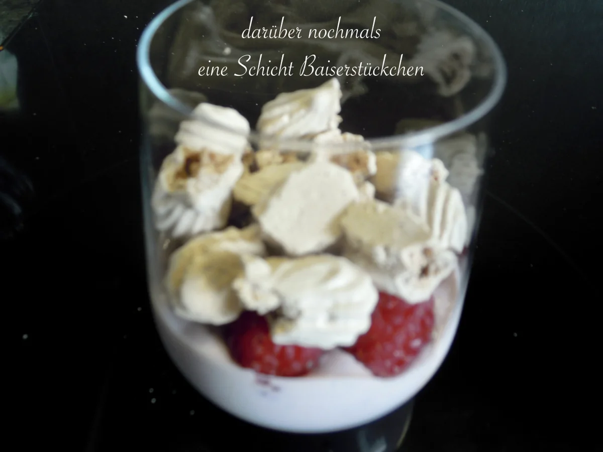 geeistes crunchy Himbeer Baiser Dessert - Kochbar Challenge 7.0 - Juli 2020 - Rezept - Bild Nr. 25