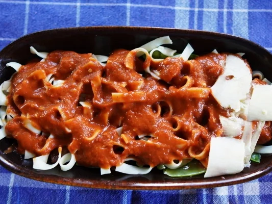 Italienischer Nudelauflauf mit Gemüse und Tomatensauce - Rezept - Bild Nr. 5