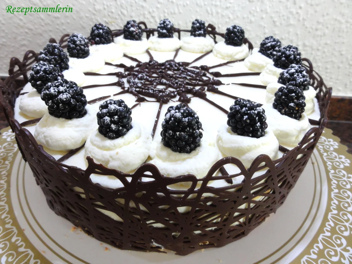 Biskuit:   JOGHURT ~ SAHNE ~ TORTE (24cm) - Rezept - Bild Nr. 16