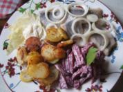 Rezept: Matjesfilet mit Bratkartoffeln und Rote-Bete-Salat Bild Nr. 2 Matjesfilet mit Bratkartoffeln und Rote-Bete-Salat - Rezept - Bild Nr. 2