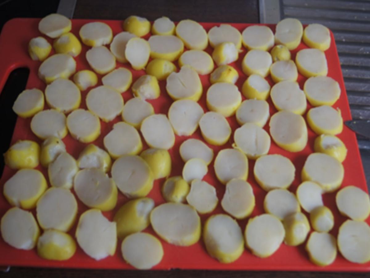 Matjesfilet mit Bratkartoffeln und Rote-Bete-Salat - Rezept - Bild Nr. 7