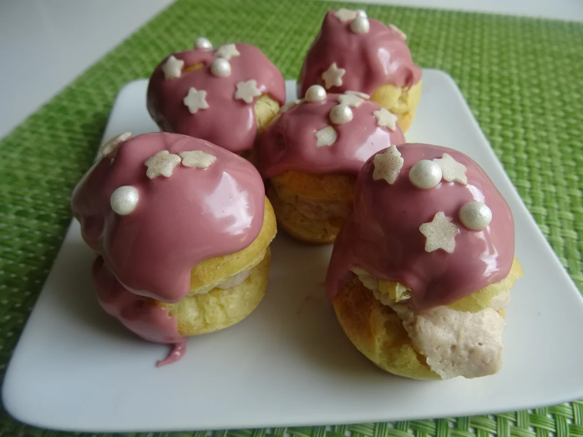 Rezept: Ruby-Profiteroles Bild Nr. 10723 Ruby-Profiteroles - Rezept - Bild Nr. 10723
