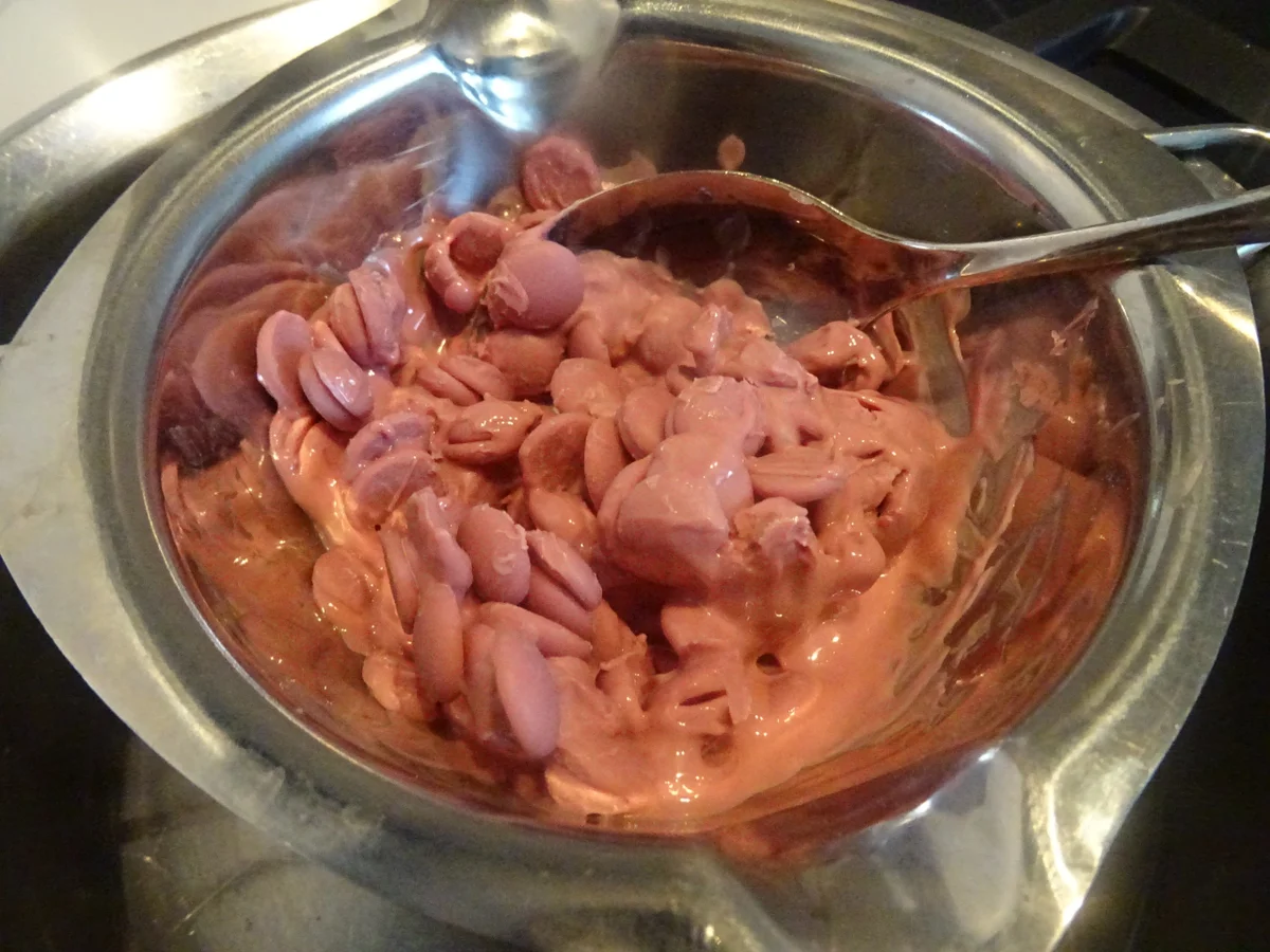 Rezept: Ruby-Profiteroles Bild Nr. 10728 Ruby-Profiteroles - Rezept - Bild Nr. 10728