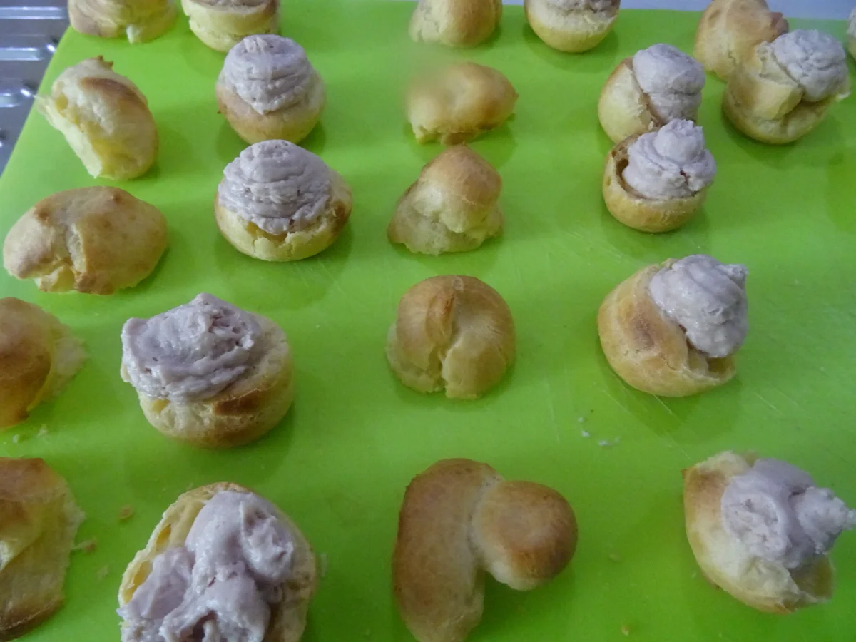 Rezept: Ruby-Profiteroles Bild Nr. 10731 Ruby-Profiteroles - Rezept - Bild Nr. 10731