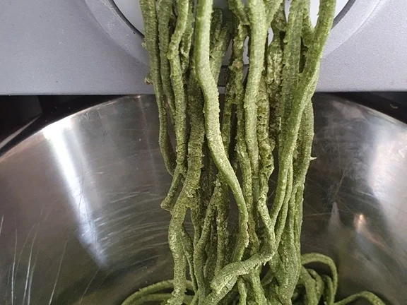 Rezept: Semerrolle vom Kalb (heute als Braten) ist etwas ganz besonderes Bild Nr. 10 Semerrolle vom Kalb (heute als Braten) ist etwas ganz besonderes - Rezept - Bild Nr. 10