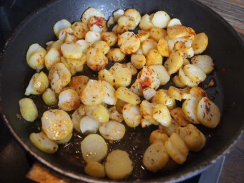 Schlemmer Filet à la Bordelaise mit Brokkoli und deftigen Bratkartoffeln - Rezept - Bild Nr. 12