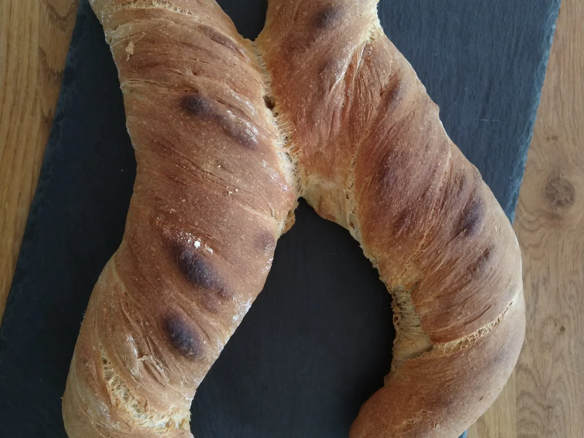 Wurzelbrot mit Sauerteig und Hefe - Rezept - Bild Nr. 2