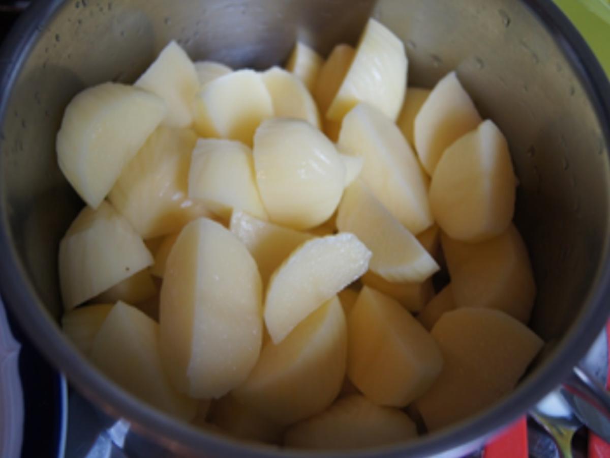 Gebratener Leberkäse mit Erbsen-Möhren-Gemüse und Kartoffeln - Rezept - Bild Nr. 13