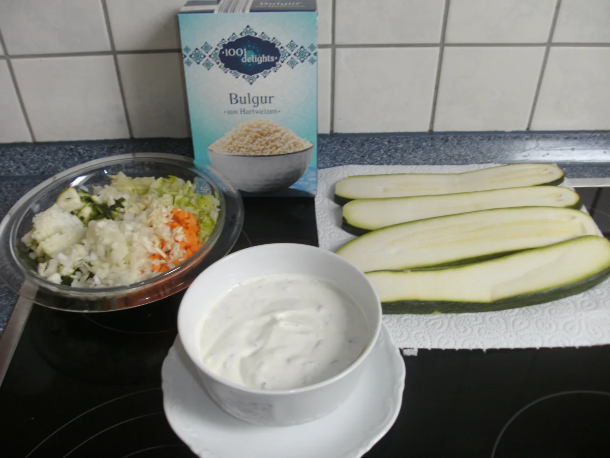 Rezept: Zucchinischnitzel Bild Nr. 3 Zucchinischnitzel - Rezept - Bild Nr. 3