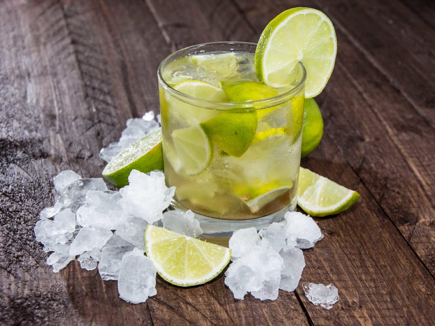 Caipirinha So schmeckt er wie in Brasilien - Rezept mit Bild - kochbar.de