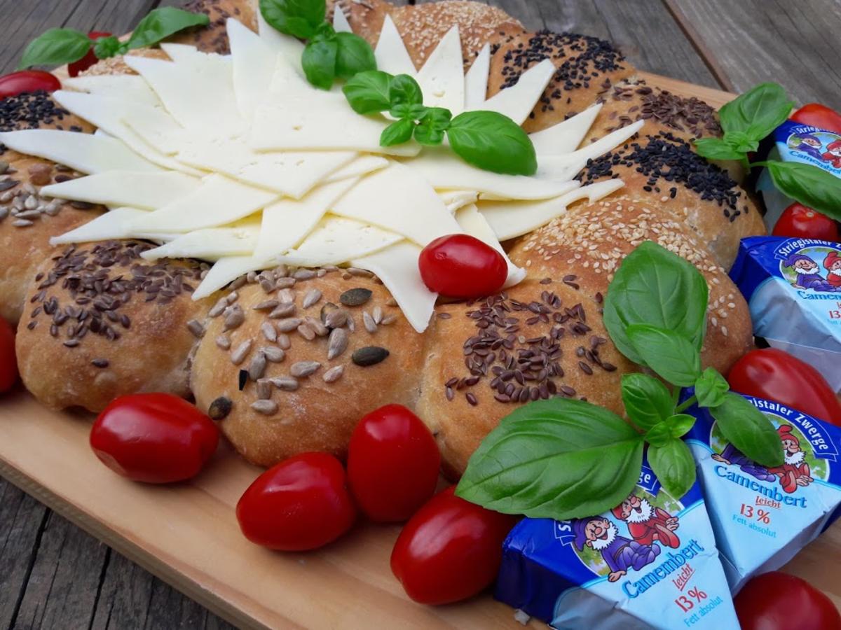 Ciabatta-Brötchen-Kranz - Rezept mit Bild - kochbar.de