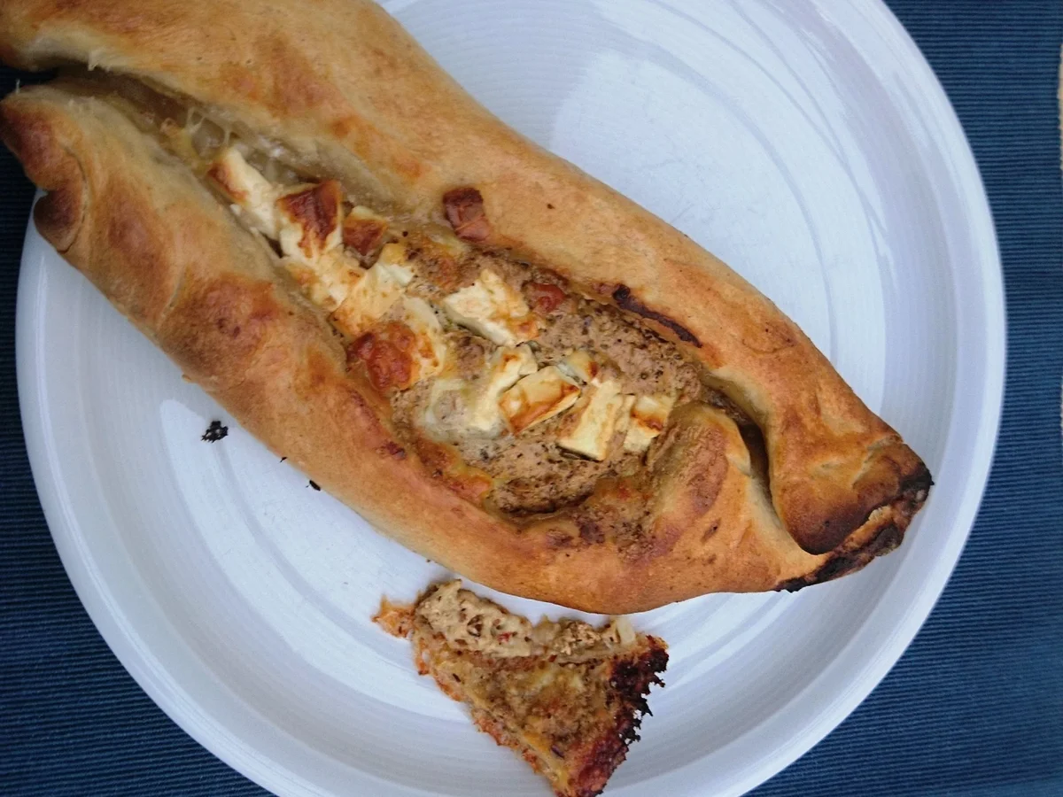 Khachapuri aus reinem Sauerteig - Rezept - Bild Nr. 9