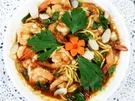 Rezept: Garnelensuppe mit Nudeln und Mungokeimlingen Bild Nr. 2 Garnelensuppe mit Nudeln und Mungokeimlingen - Rezept - Bild Nr. 2