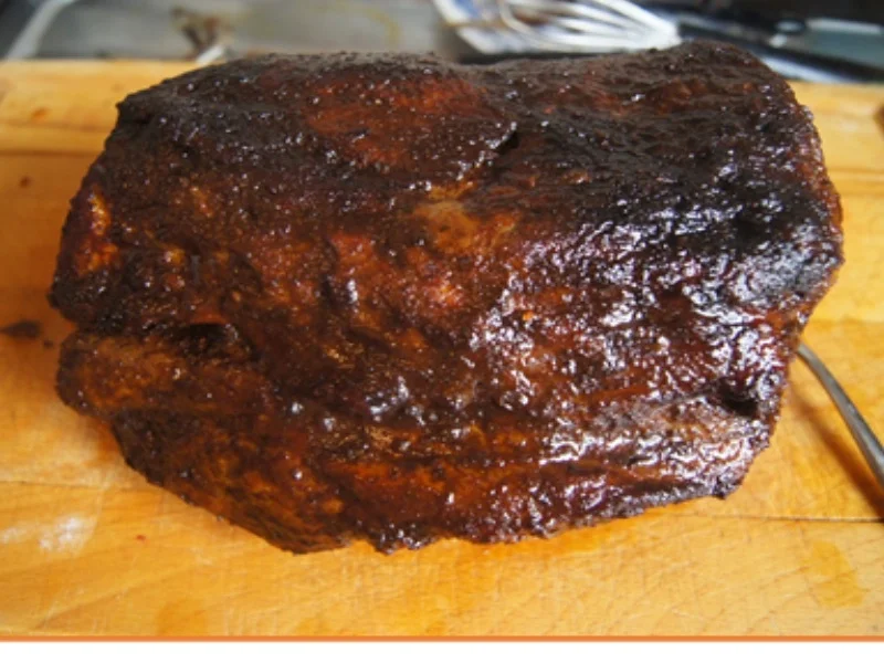 Rezept: Gegrillter Schweinenacken mit Sauce, Schinken-Buschbohnen und Drillingen Bild Nr. 11 Gegrillter Schweinenacken mit Sauce, Schinken-Buschbohnen und Drillingen - Rezept - Bild Nr. 11