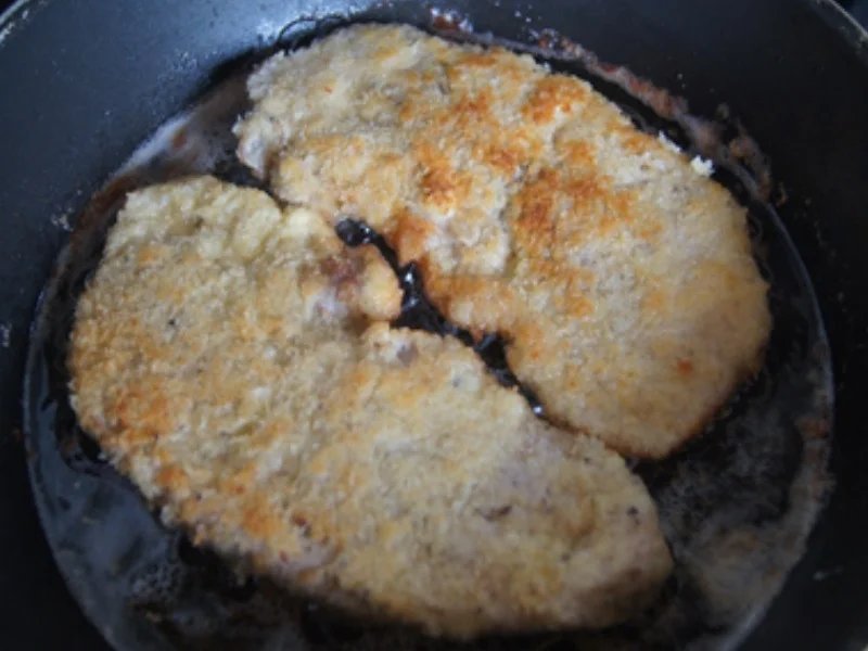 Rezept: Schnitzel XXL mit Champignons und Kartoffelstampf Bild Nr. 10896 Schnitzel XXL mit Champignons und Kartoffelstampf - Rezept - Bild Nr. 10896