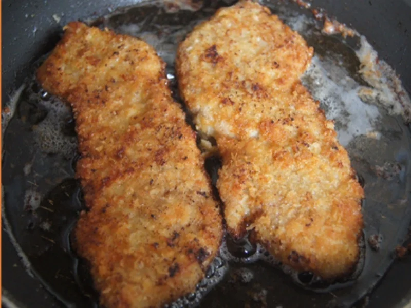 Rezept: Schnitzel XXL mit Champignons und Kartoffelstampf Bild Nr. 10897 Schnitzel XXL mit Champignons und Kartoffelstampf - Rezept - Bild Nr. 10897