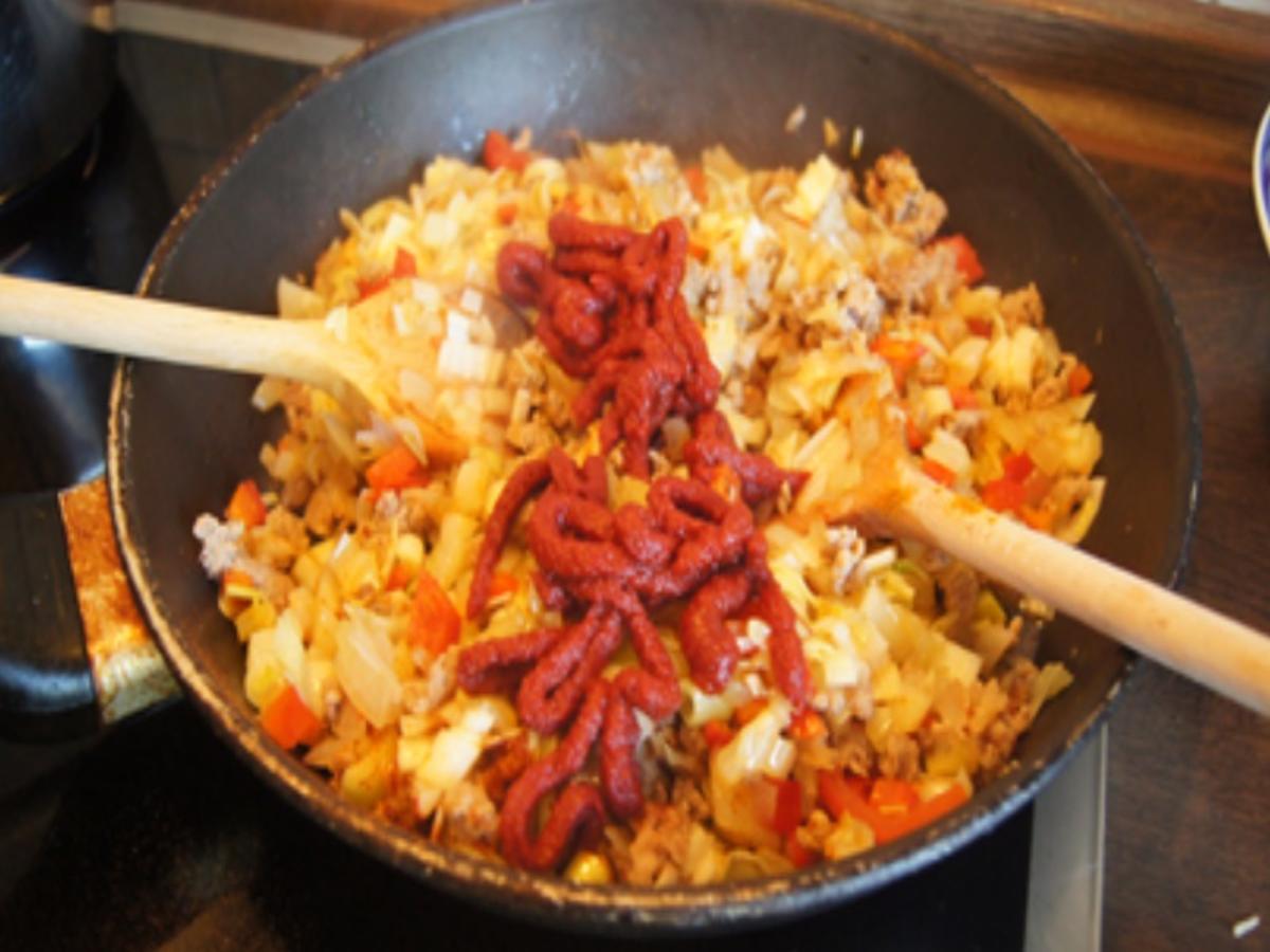 Gefüllte und gebackene rote Paprika - Rezept - Bild Nr. 10