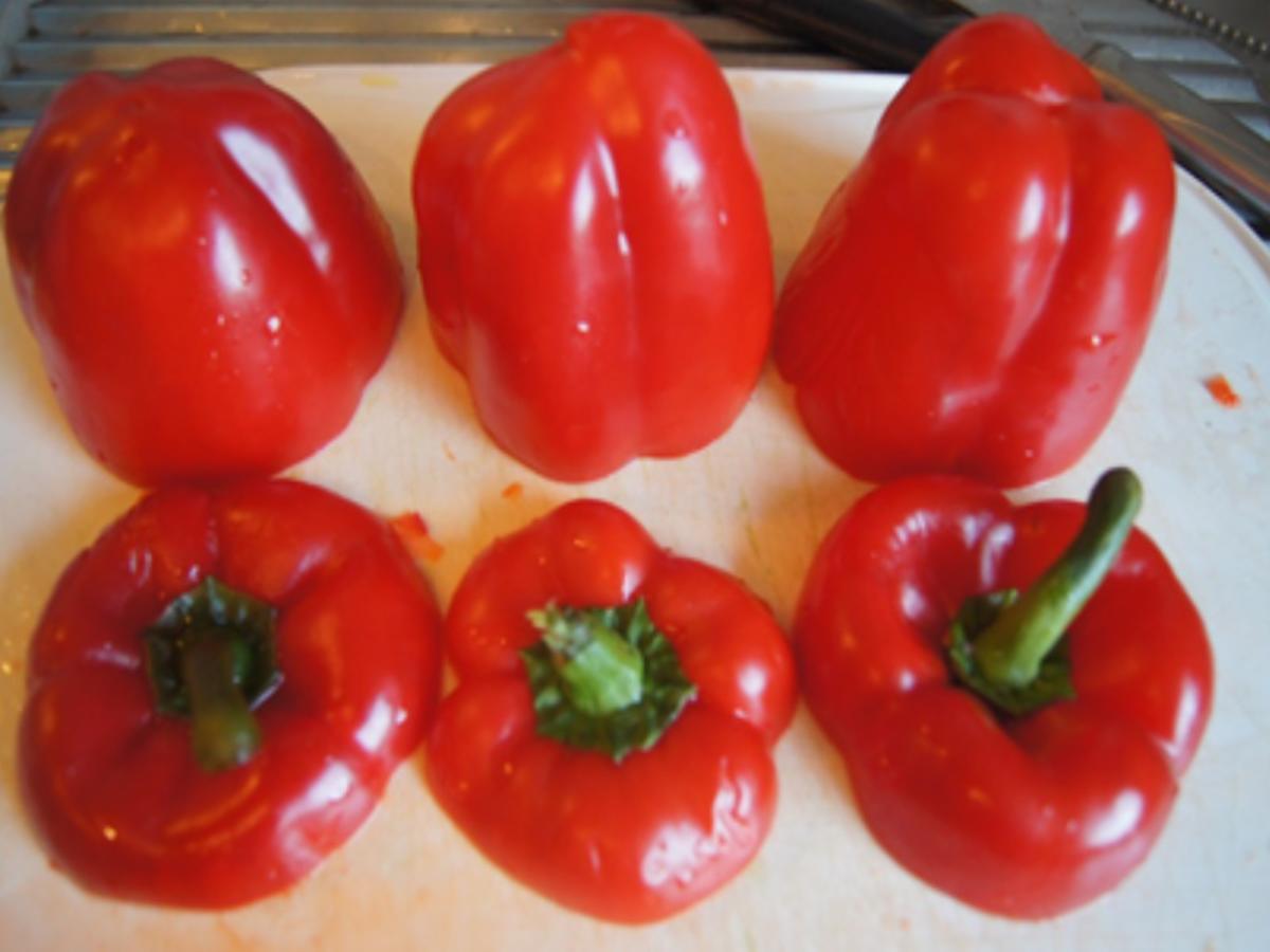 Gefüllte und gebackene rote Paprika - Rezept - Bild Nr. 4