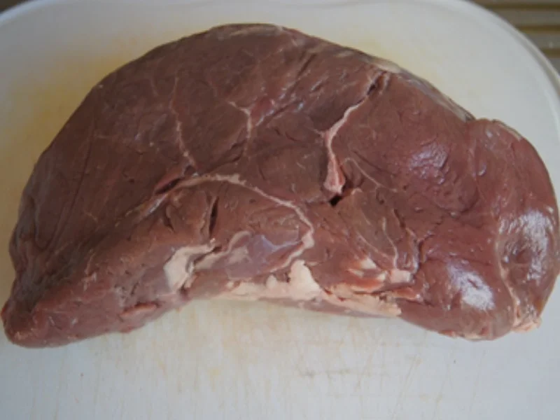 Rezept: Tafelspitz mit Meerrettichsauce, Honig-Karotten und Drillingen Bild Nr. 3 Tafelspitz mit Meerrettichsauce, Honig-Karotten und Drillingen - Rezept - Bild Nr. 3