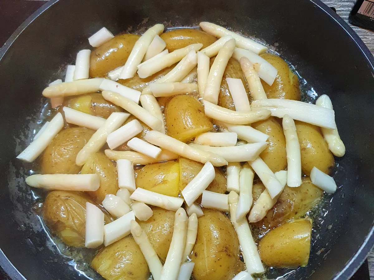 Rezept: Oktopus-Gröstl / Pulpo-Gröstl a la Mälzer Bild Nr. 5 Oktopus-Gröstl / Pulpo-Gröstl a la Mälzer - Rezept - Bild Nr. 5